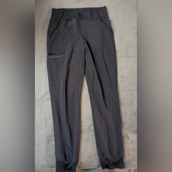 Cherokee Infinity Scrub Set - TALL - Picture 8 of 13